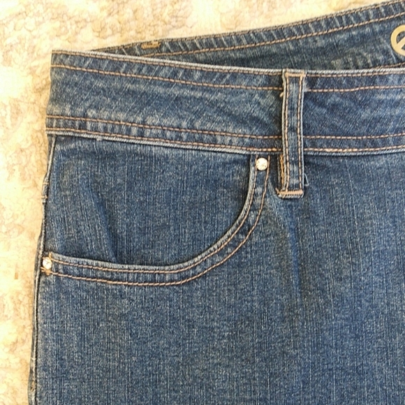 Euro Embellished Bermuda Jean Shorts 10 Blue Faux Rhinestone - Picture 4 of 13